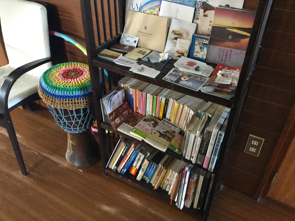 Hostal Yado Ari Itoman Habitación foto
